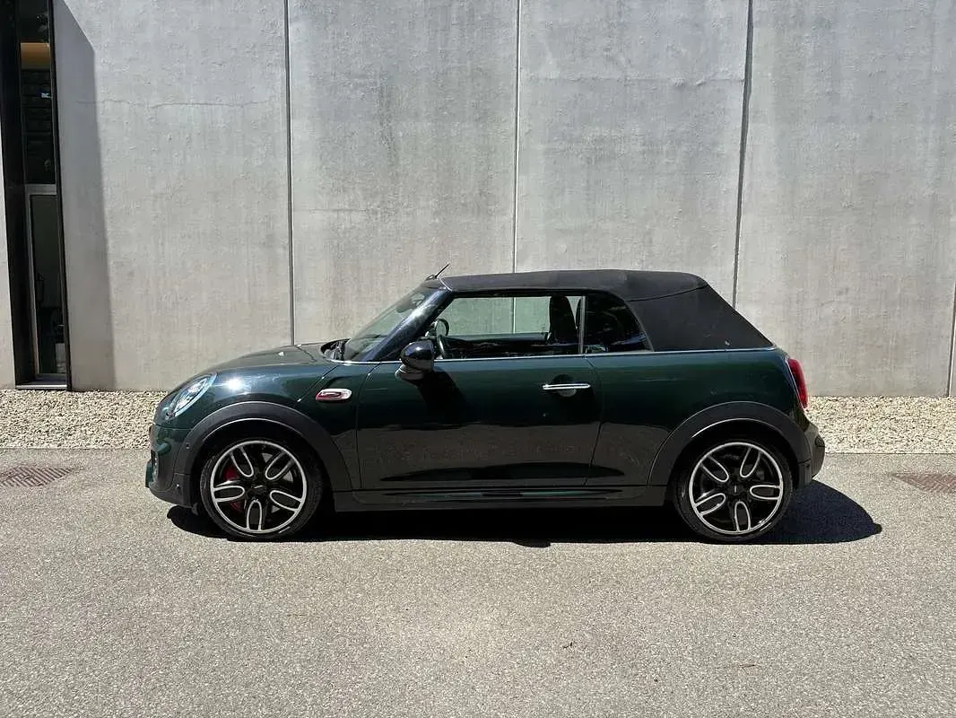 Usata Mini John Cooper Works Cabriolet 231 CV (169 kW) 2019 Verde Cabrio