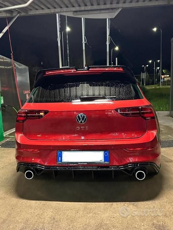 Usata VW Golf VIII GTI 245 CV (180 kW) 2025 Rosso Berlina
