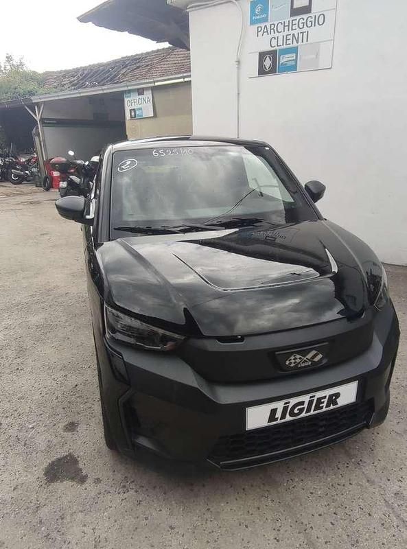 Nuova Ligier JS50 2025 Nero Utilitaria