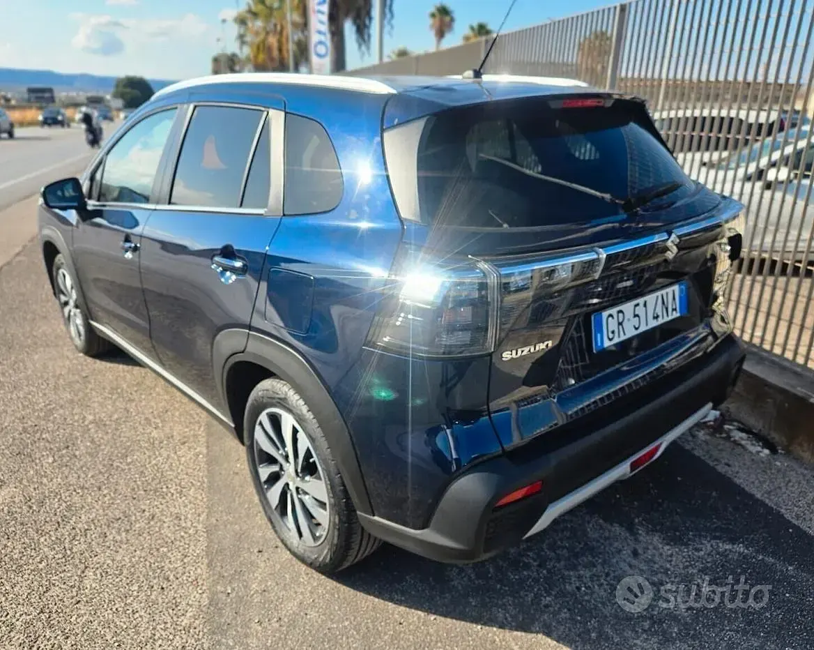 Usata Suzuki SX4 S-Cross 129 CV (94 kW) 2023 Bluazzurro SUV