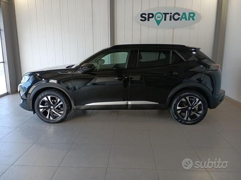 Usata Peugeot 2008 GT 131 CV (96 kW) 2022 Nero SUV