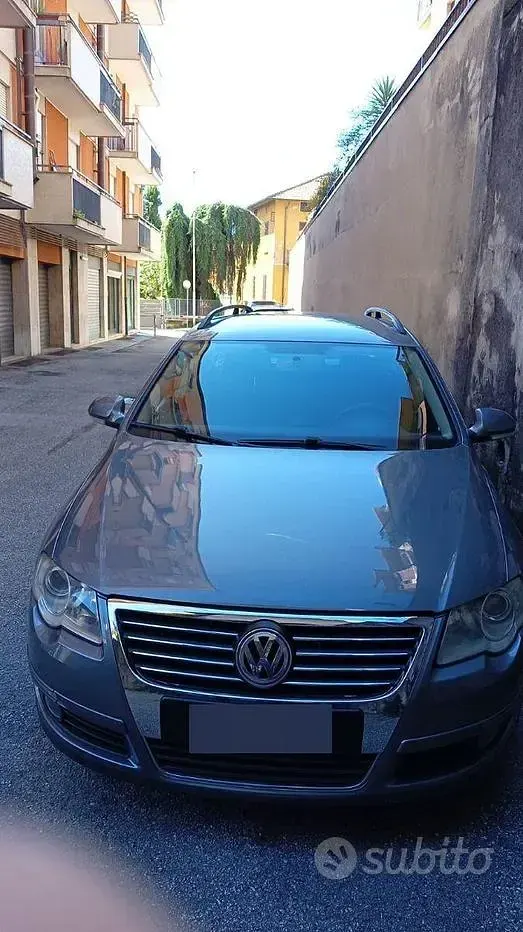 Usata VW Passat 140 CV (102 kW) 2007 Grigio Station wagon