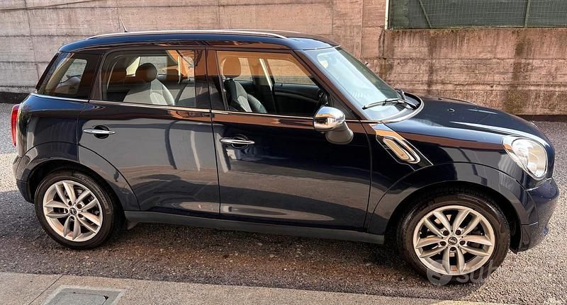 Usata Mini Cooper Countryman 2011 Blu SUV