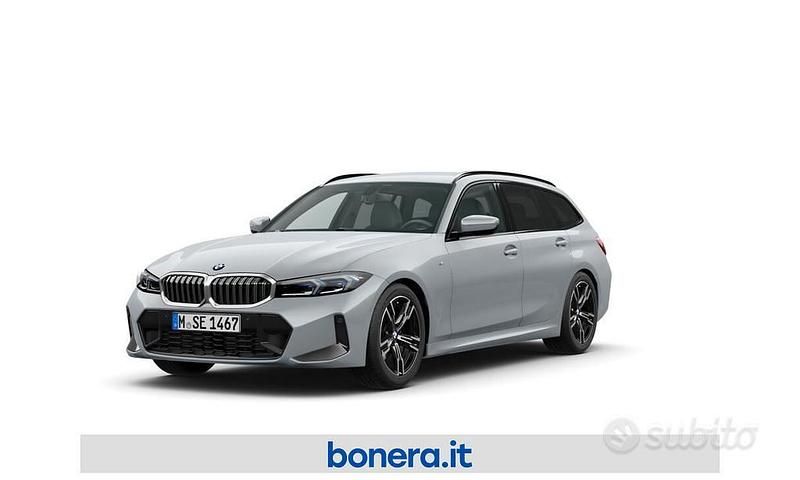 Usata BMW 320e M Sport 190 CV (139 kW) 2025 Grigio Station wagon