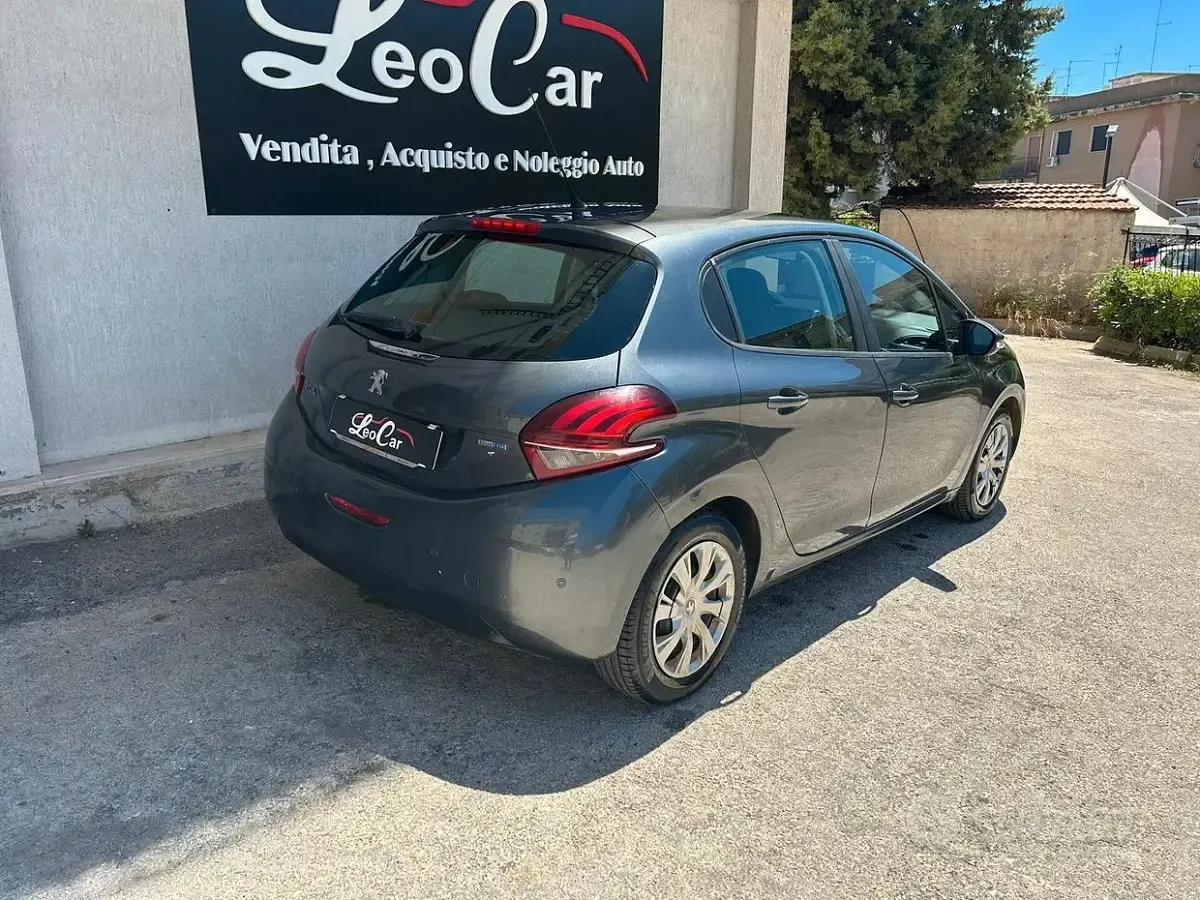 Occasion Peugeot 208 Allure 75 PK (55 kW) 2016 Bruin Hatchback