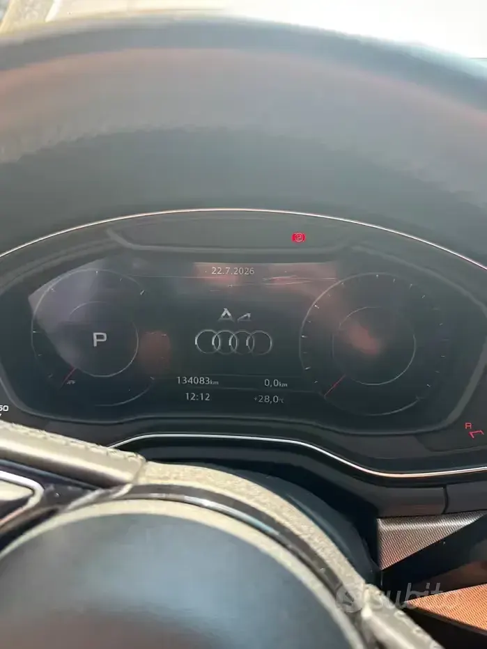 Usata Audi A4 190 CV (139 kW) 2021 Grigio Station wagon