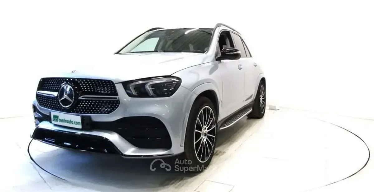 Usata Mercedes GLE300 Premium 272 CV (200 kW) 2023 Argento SUV