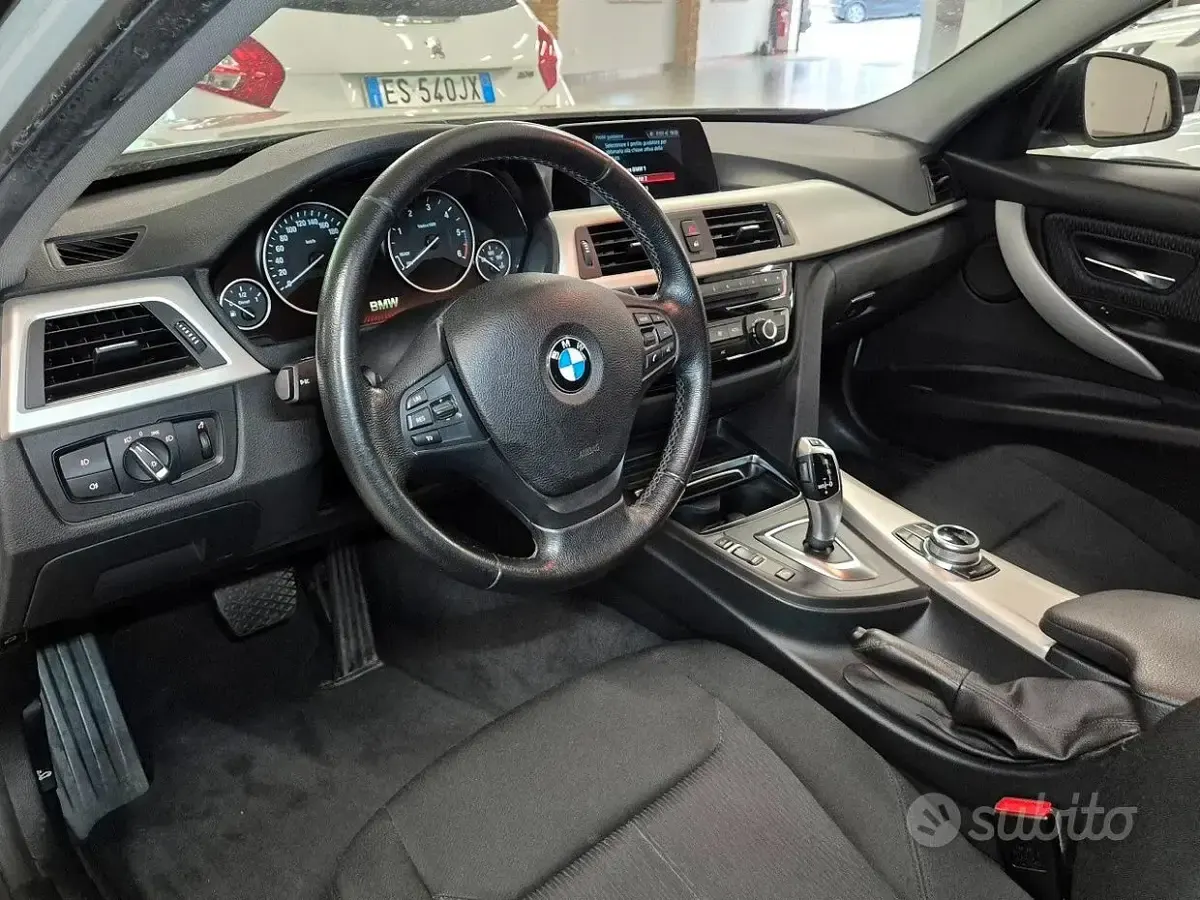 Usata BMW 318 Advantage 150 CV (110 kW) 2018 Bianco Station wagon