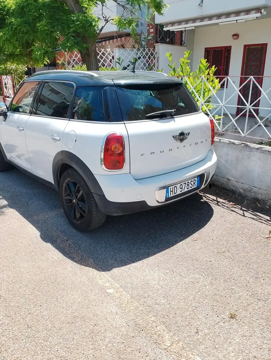 Usata Mini Cooper Countryman 122 CV (89 kW) 2012 Bianco SUV