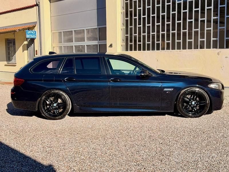 Usata BMW 520 M Sport 190 CV (139 kW) 2014 Blu Station wagon
