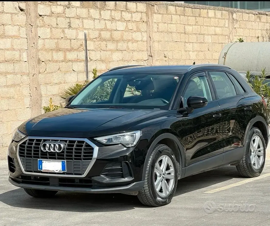 Usata Audi Q3 150 CV (110 kW) 2019 Nero SUV