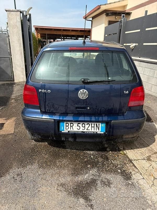 Usata VW Polo 2001 Blu Berlina