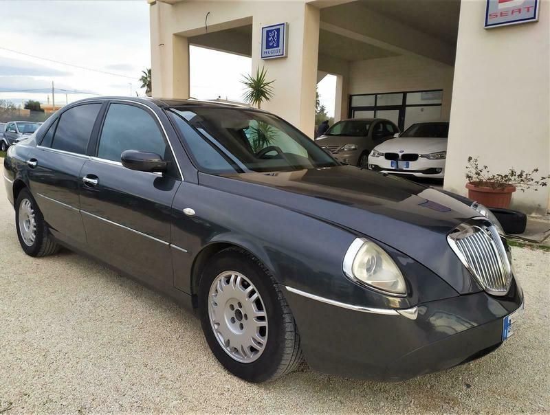 Lancia thesis blindata in vendita image