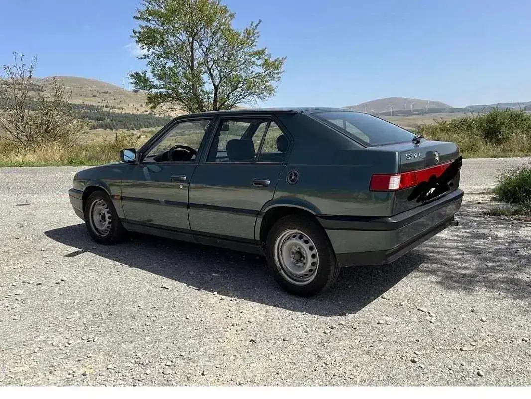 Usata Alfa Romeo 33 105 CV (77 kW) 1990 Verde Berlina