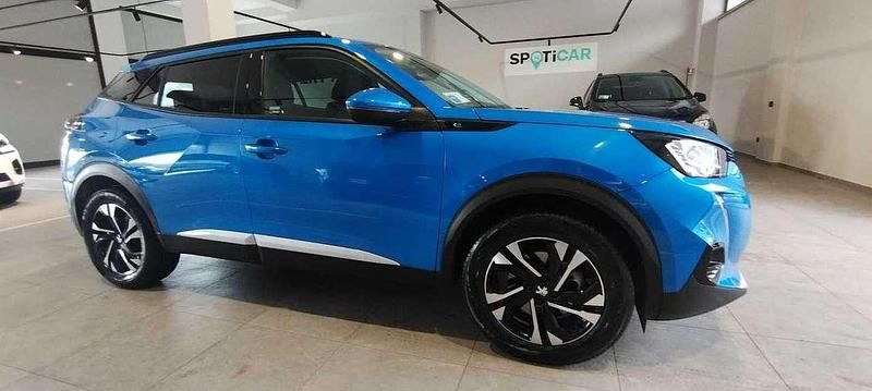 Usata Peugeot e-2008 Allure 56 kW (77 CV) 2021 Blu SUV