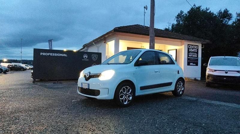 Blu Usata 2023 Renault Twingo Equilibre Due volumi | 11.500 € (Buon prezzo) - Immagine 1/4