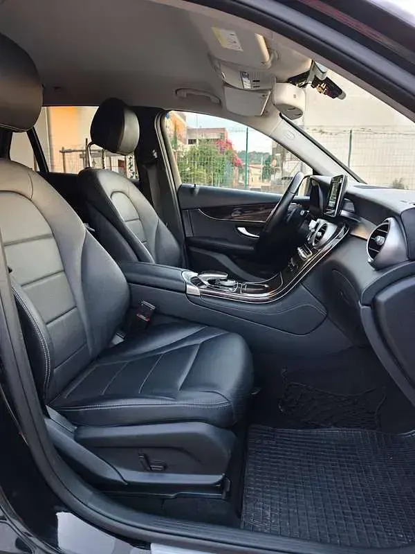 Usata Mercedes GLC250 Executive 204 CV (150 kW) 2018 Nero SUV