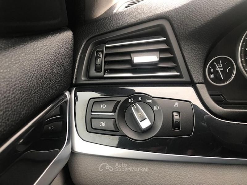 Usata BMW 525 218 CV (160 kW) 2011 Gray Station wagon