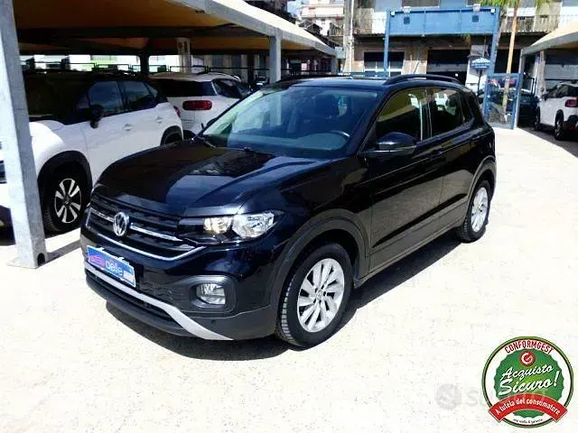 Usata VW T-Cross Style 116 CV (85 kW) 2019 Grigio SUV