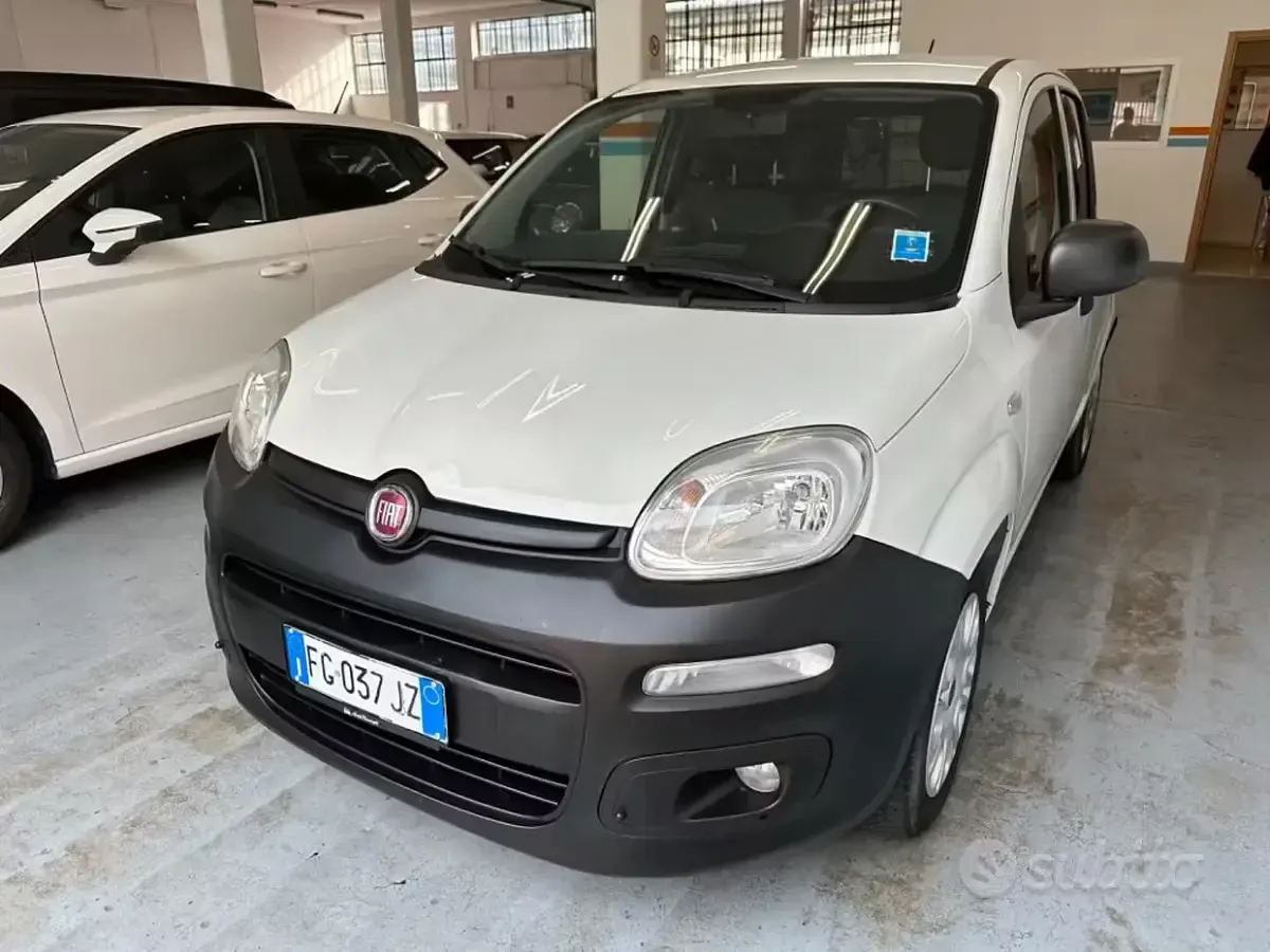 Usata Fiat Panda Pop 69 CV (50 kW) 2016 Utilitaria