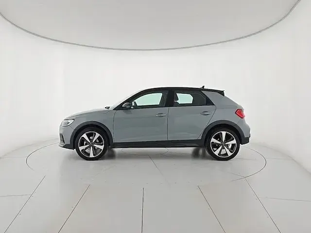 Usata Audi A1 Ambiente 110 CV (80 kW) 2024 Grigio SUV