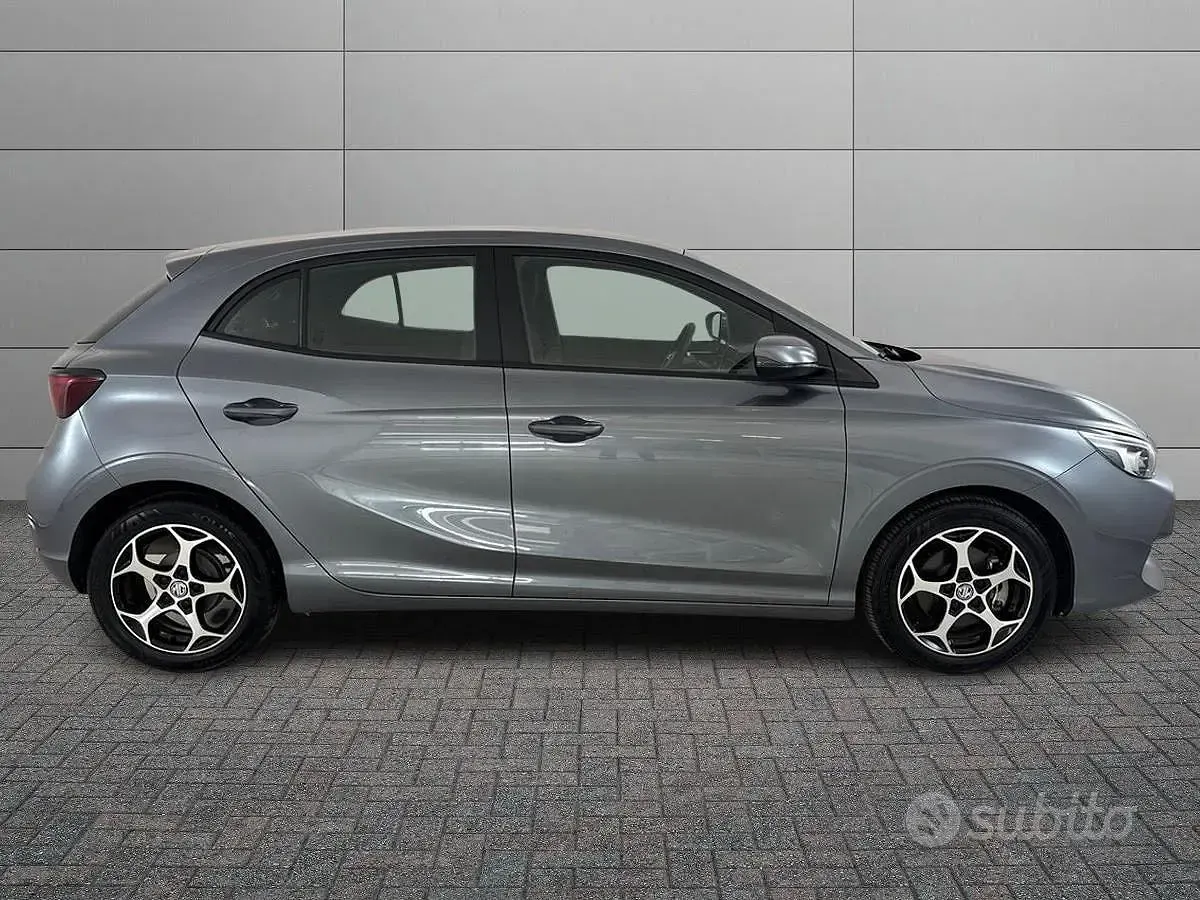 Usata MG MG3 Comfort 115 CV (84 kW) 2025 Grigio Utilitaria