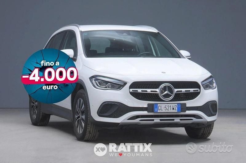 Usata Mercedes GLA250 160 CV (117 kW) 2022 Bianco polare SUV