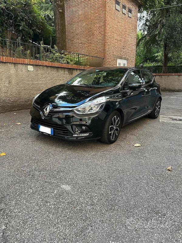 Usata Renault Clio GrandTour 75 CV (55 kW) 2018 Station wagon