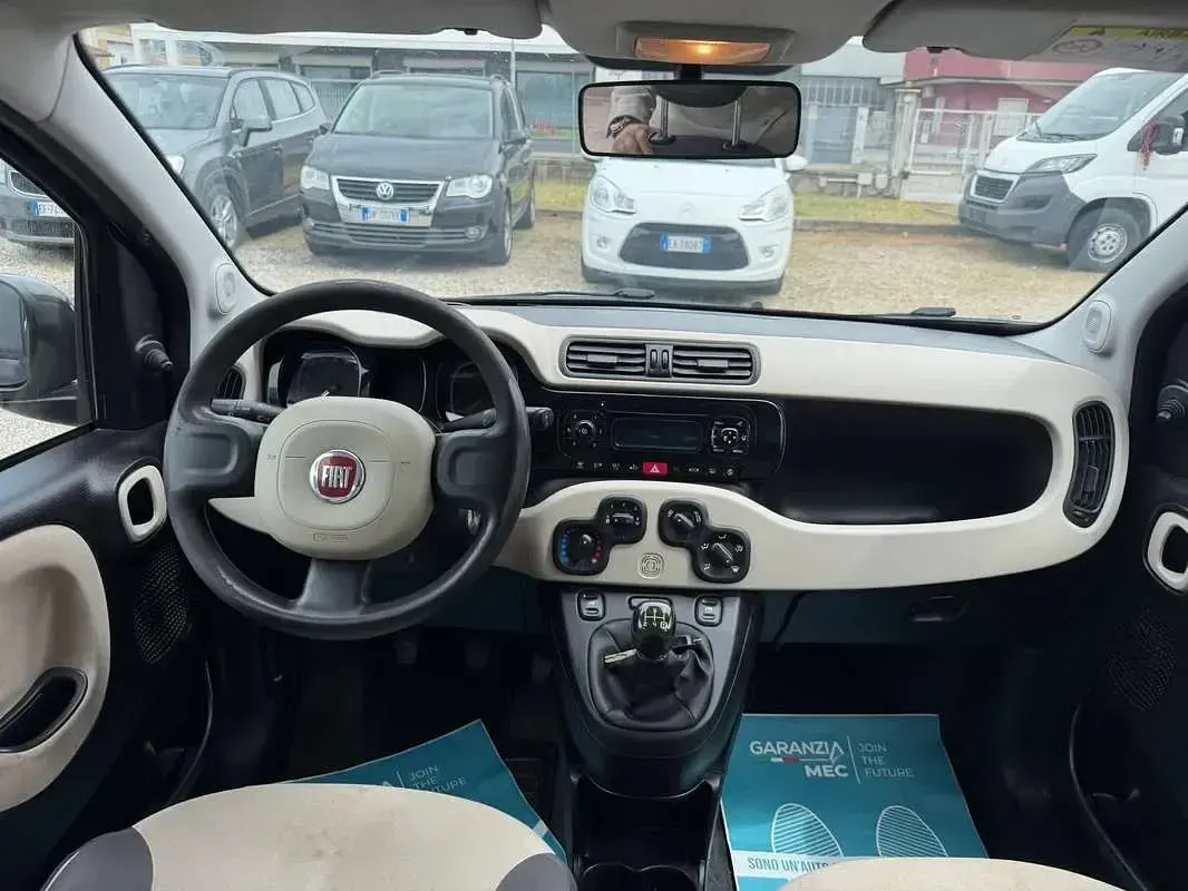 Usata Fiat Panda Young 75 CV (55 kW) 2015 Utilitaria