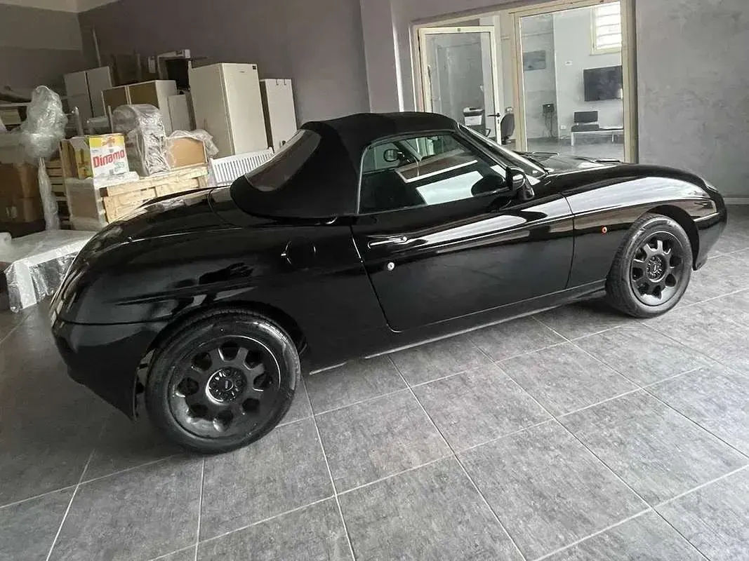 Usata Fiat Barchetta 131 CV (96 kW) 2000 Nero Cabrio