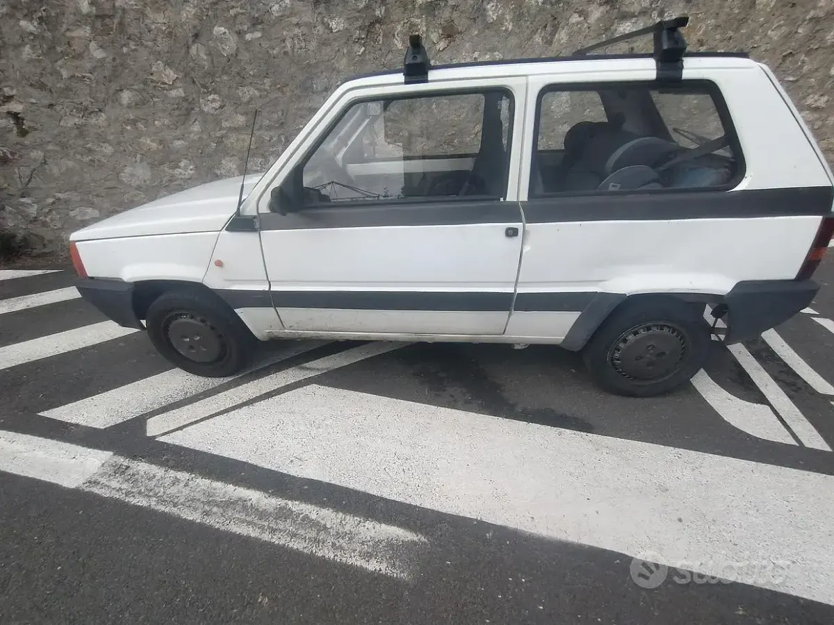 Usata Fiat Panda Young 39 CV (28 kW) 2000 Bianco Berlina