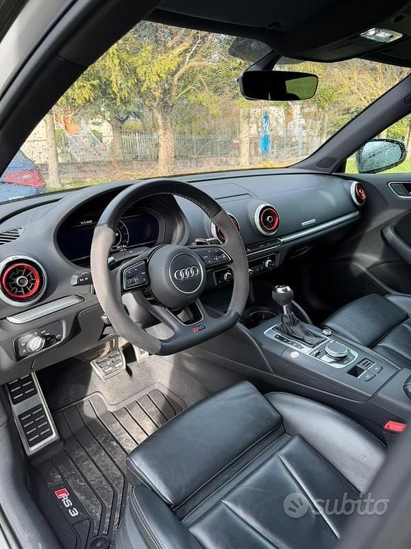 Usata Audi RS3 Sport 400 CV (294 kW) 2018 Grigio Berlina