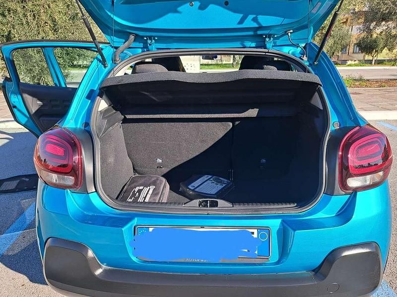 Usata Citroën C3 Feel 82 CV (60 kW) 2022 Blu/azzurro Berlina