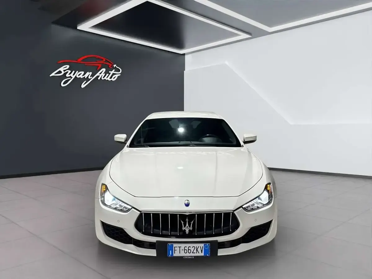 Usata Maserati Ghibli 275 CV (202 kW) 2018 Other Berlina