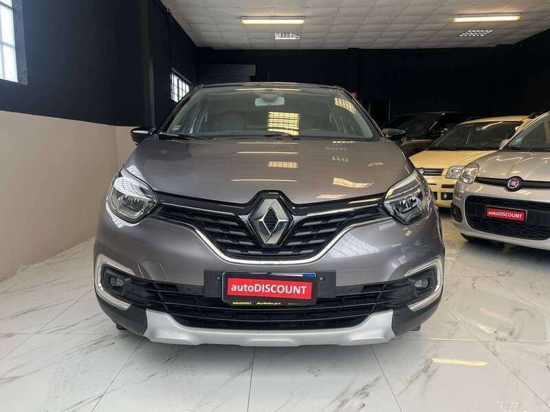 Usata Renault Captur 90 CV (66 kW) 2020 Grigio SUV