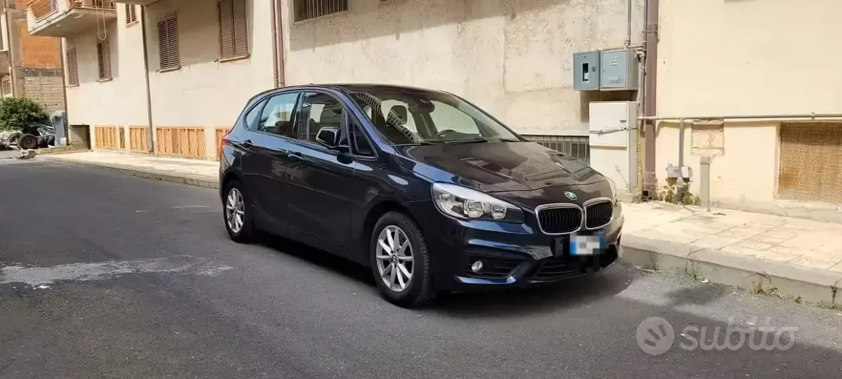 Begagnad BMW 218 Efficient Dynamics 2016 Blå Sedan
