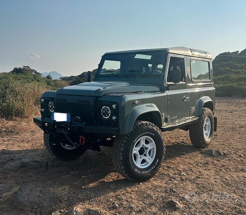 Usata Land Rover Defender 2007 Verde SUV