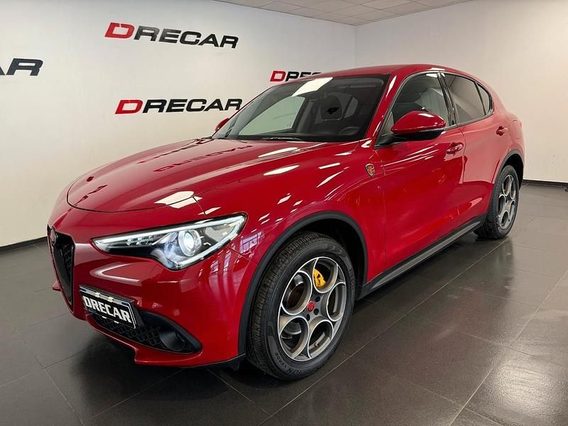 Usata Alfa Romeo Stelvio Tech Edition 190 CV (139 kW) 2019 Rosso SUV