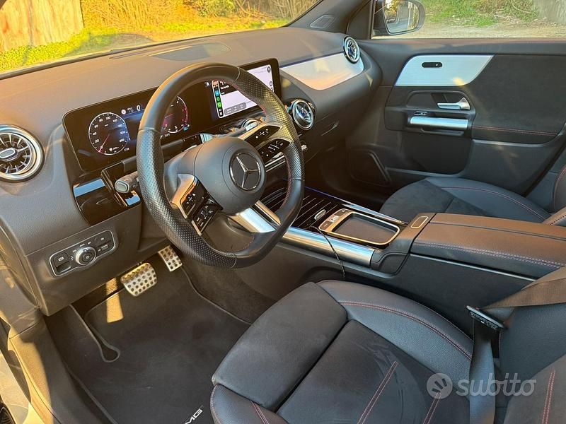 Usata Mercedes GLA200 AMG 136 CV (100 kW) 2024 Grigio SUV