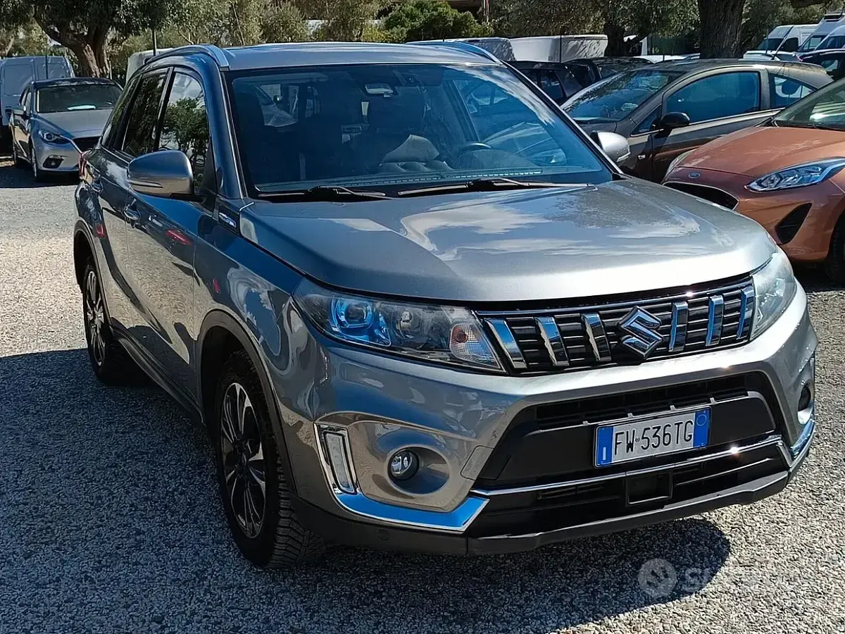 Usata Suzuki Vitara 140 CV (102 kW) 2019 Grigio SUV