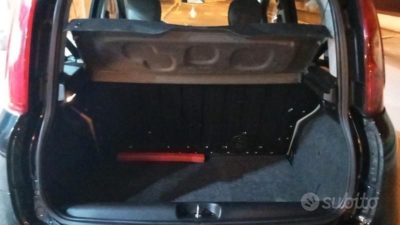 Usata Fiat Panda Lounge 80 CV (58 kW) 2014 Nero Utilitaria