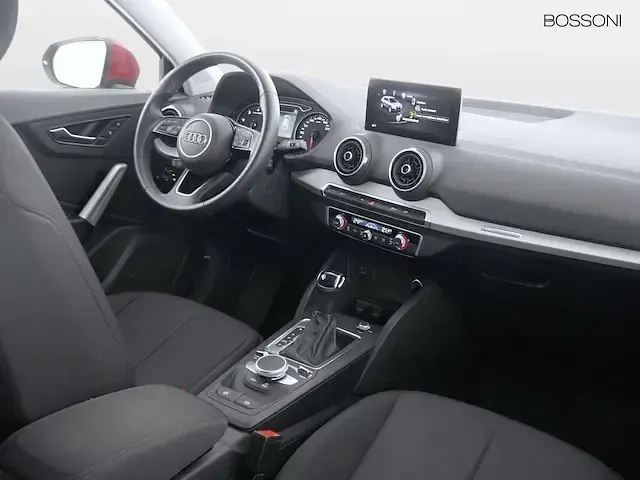 Usata Audi Q2 Admired 116 CV (85 kW) 2022 Rosso SUV