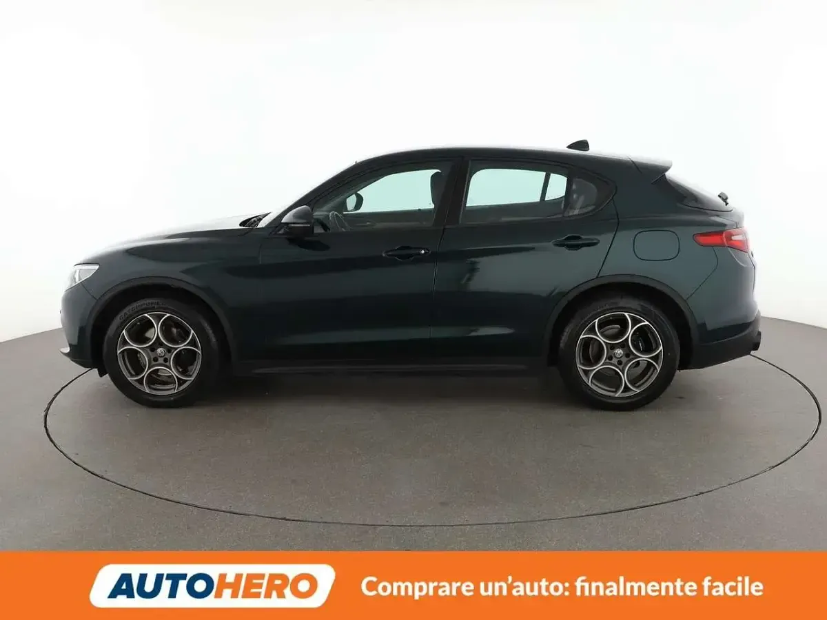 Usata Alfa Romeo Stelvio Sprint 190 CV (139 kW) 2022 Verde SUV