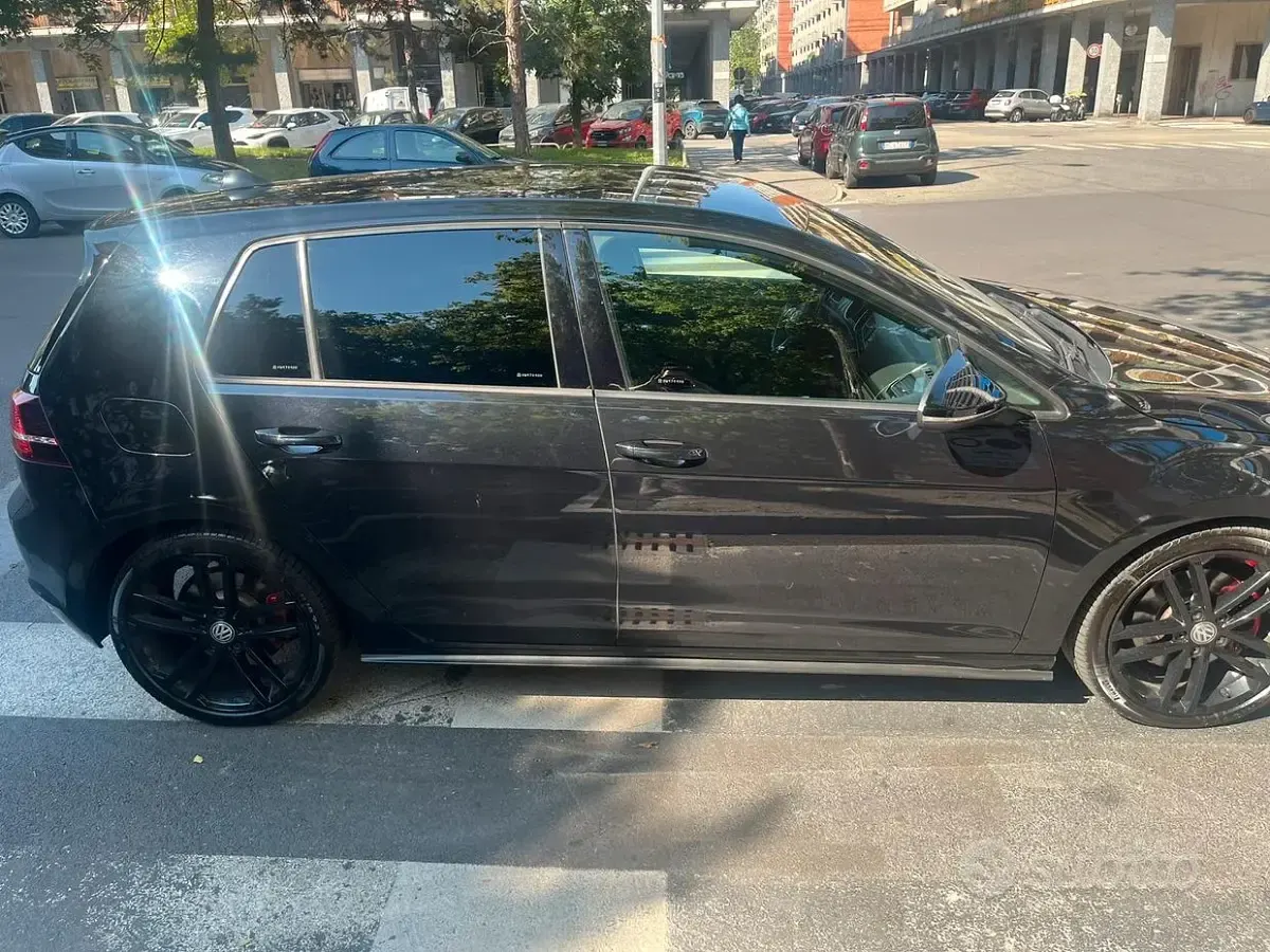 Usata VW Golf VII GTD 184 CV (135 kW) 2015 Nero Berlina