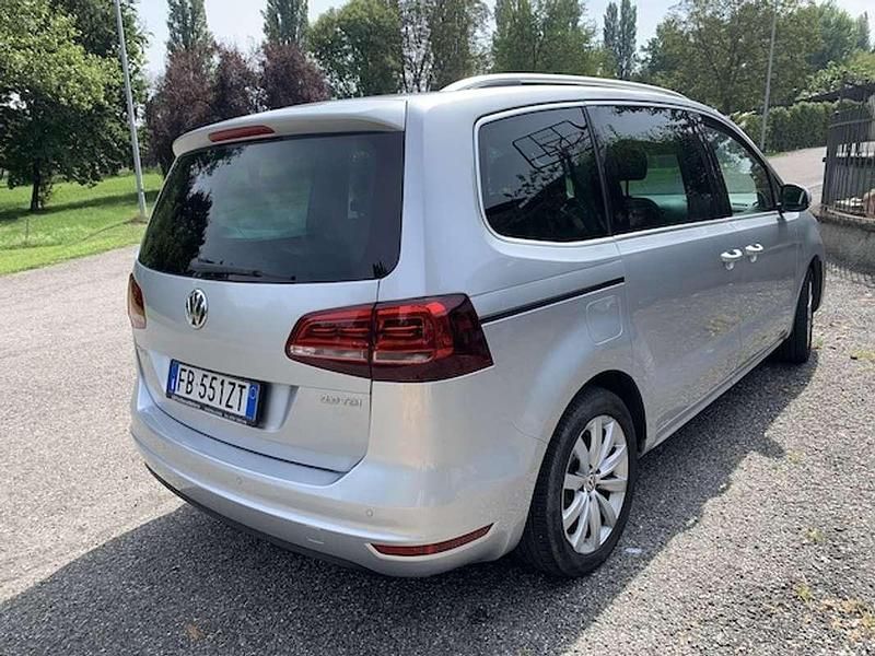 Usata VW Sharan Highline 150 CV (110 kW) 2015 Argento Monovolume