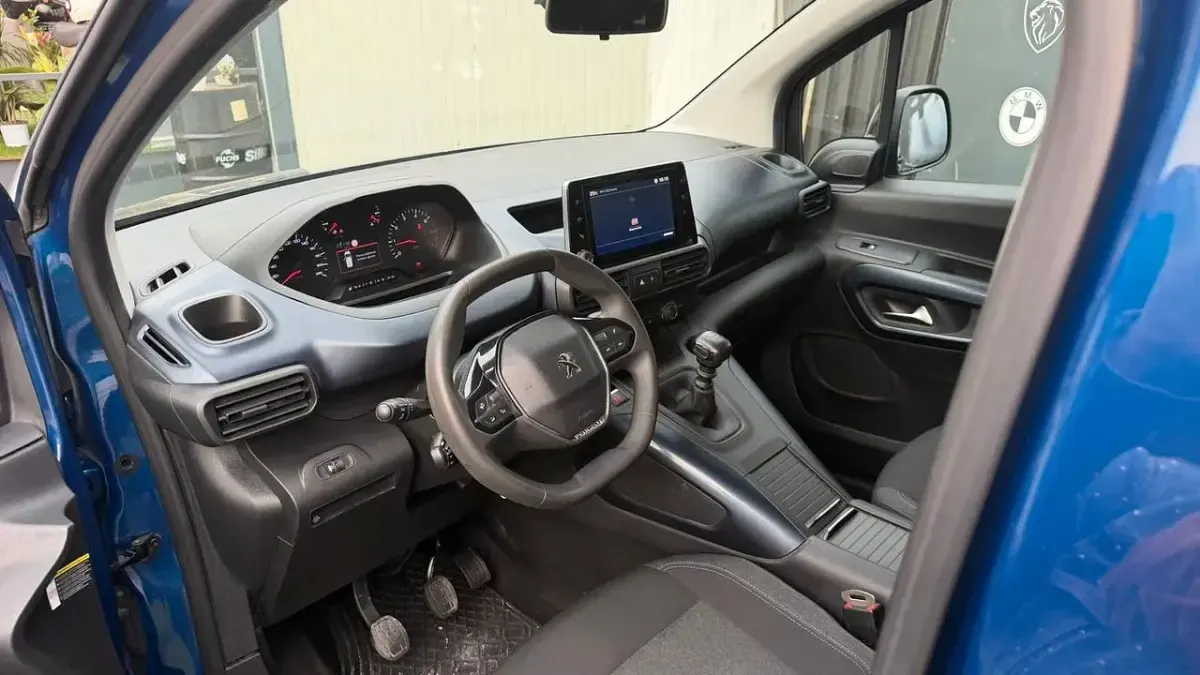 Gebraucht Peugeot Rifter Allure 101 PS (74 kW) 2022 Blau Van / Kleinbus
