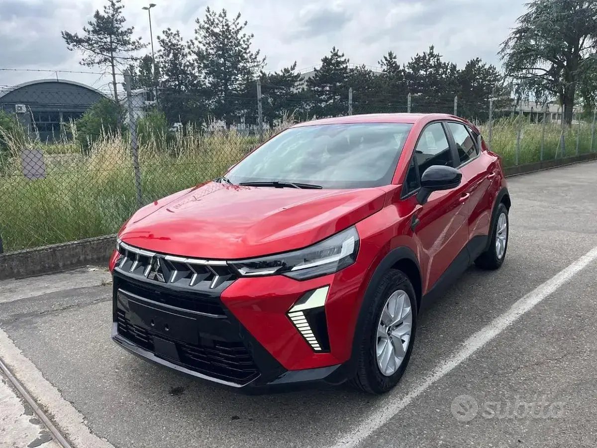 Nuova Mitsubishi ASX Inform 91 CV (66 kW) 2026 Rosso SUV