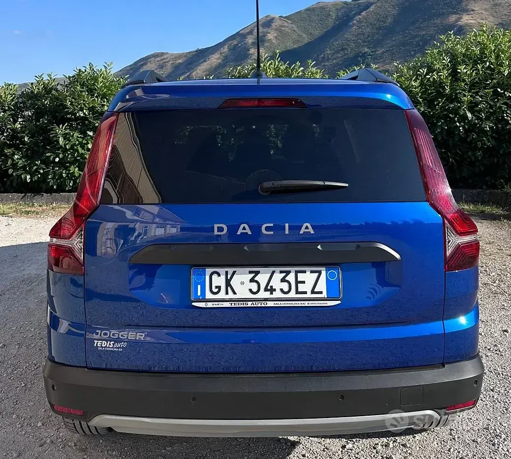 Usata Dacia Jogger 101 CV (74 kW) 2022 Bluazzurro Monovolume