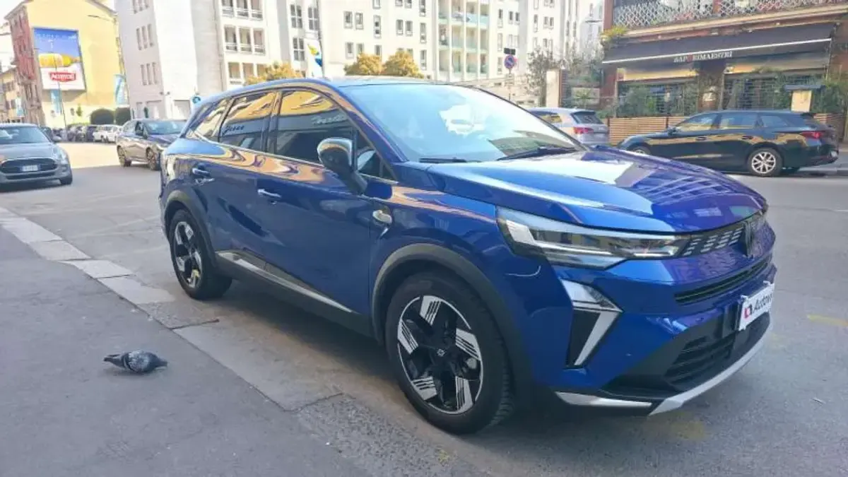 Usata Renault Symbioz Iconic 94 CV (69 kW) 2025 Blu/azzurro SUV