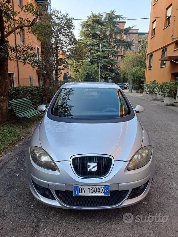 Usata Seat Altea 2008 Grigio Monovolume